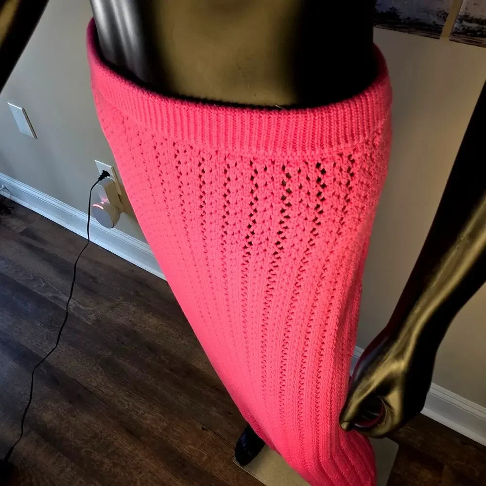 MISA Los Angeles Flamingo Pink Crochet 2 Piece Set NWT - Picture 6 of 16